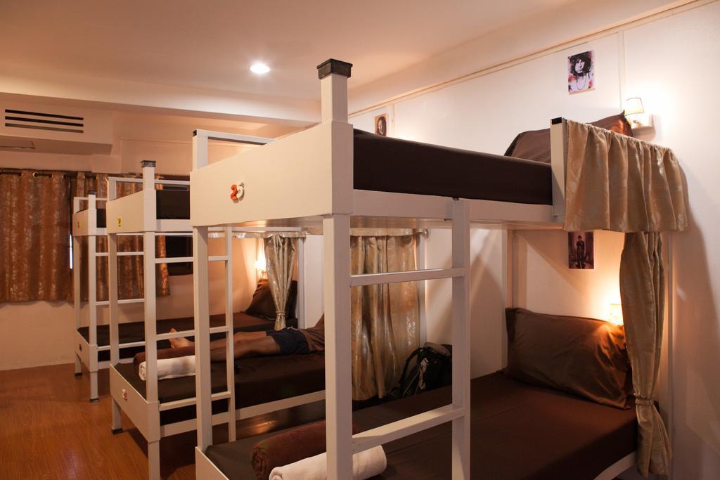 Bsh Backpacker Samui Hostel 차웽 객실 사진